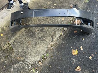 Prodám přední a zadní nárazník Škoda Superb III - 4