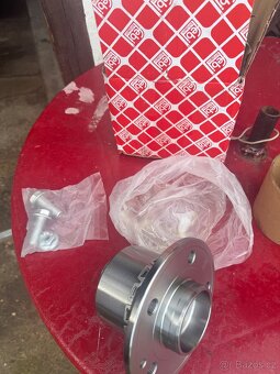 Ložisko s nábojem Mercedes V-Class/Viano/Vito - 4