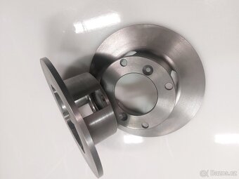 Čtyřpístkové brzdiče zadní škoda 130LR š130rapid 136Gl 130RS - 4