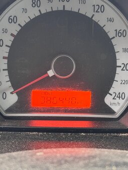 Kia Ceed 1.6 CRDI - 4