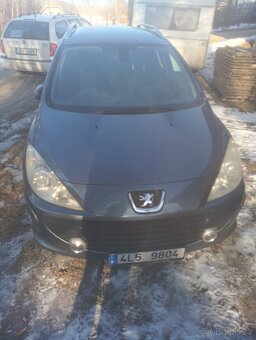 Peugeot 307 - 4