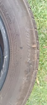 Pneu 205x55R16 - 4