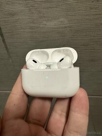 Airpods Pro 2023 - 4