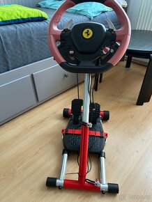 VOLÁNÍ S PEDÁLY Thrustmaster Ferrari 458 Spider + STOJAN - 4