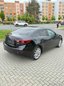 Mazda 3 sedan 2.2 skyactiv-D 110kw—2015–MANUÁL—KŮŽE—BOSE— - 4