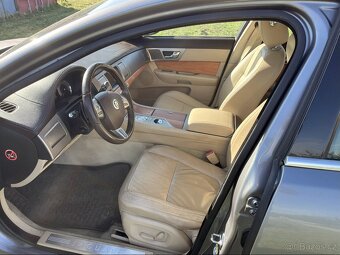 Jaguar XF 6V, 3.0 TDI (130 kW) - 4