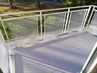 Pronájem novostavby bytu 1+kk se šatnou 36 m² - 4