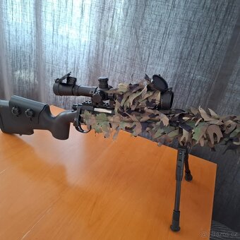 Epesní sniper M40A3 - 4