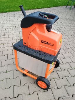 Drtička větví - 4