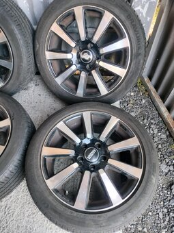 4ks alu disky 5x114,3 R R17 pneu 7mm letné 215/55 r17 - 4