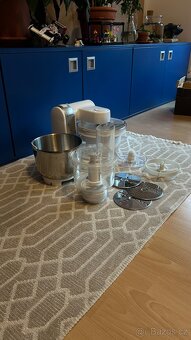 Prodám kuchyňský robot bosch CNUM5ST - 4