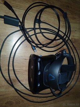 HTC VIVE Cosmos Elite - 4