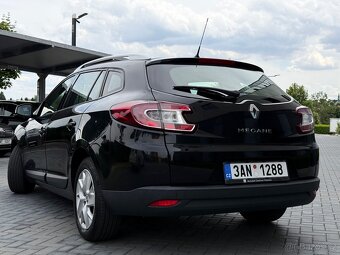 Renault Megane 1.6i 74 kw / 2011 - 4