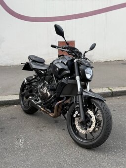 Yamaha MT-07 - 4