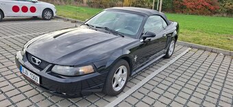 Ford mustang - 4