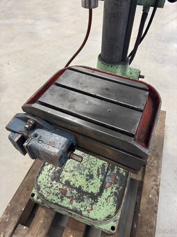 Sloupová vrtačka VS 20 A  + svěrák + nové elektro - 4