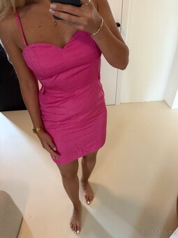 DomovskáŽenyOblečeníŠatyMini šatyH&M Mini šaty Předměty v to - 4