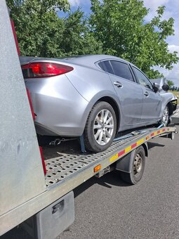 Rozpredám Mazda 6 2.0 107kw benzin 2014 - 4