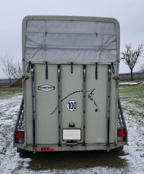 Prodám celolaminátový přívěs - přepravník na 2 koně Böckmann - 4