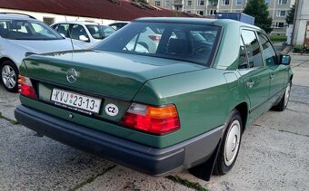 Mercedes Benz 200E (W124) - 4