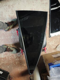 Opel Corsa D OPC zadní náprava/nárazník/okna - 4