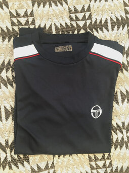 Tenisové triko - 1x Wilson, 2x Sergio Tacchini - 4