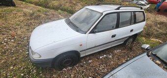 Opel Astra - 4