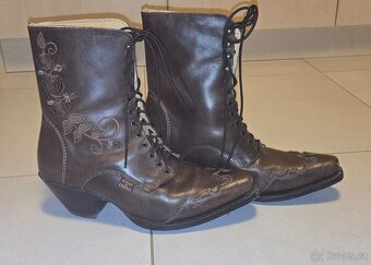 Westernove boty Rosie Stars - 4