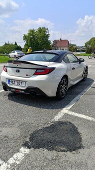 Toyota GR86 Dynamic - 4