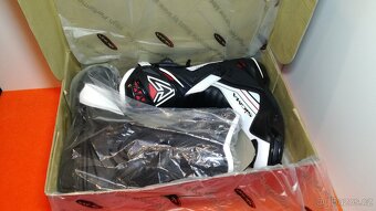 NOVE Motoboty vel.43 - 4