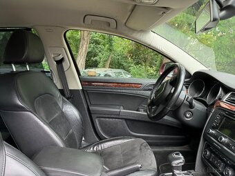 Škoda Superb 1.8 T 118kw DSG 2011 - 4