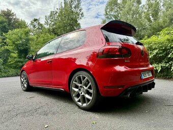Volkswagen Golf 6 GTI DSG 2.0 TSI - 4