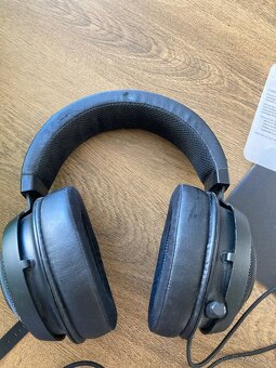 Sluchátka Razer KRAKEN - 4