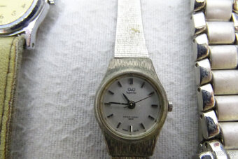 Hodinky dámské různé 11 ks - 4