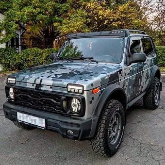 Lada Niva 4x4 URBAN/BRONTO - 4