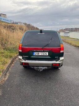 Mitsubishi Pajero Sport - 4