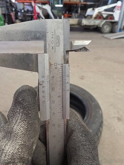 Prodám zimní pneu Imperial 235/60/18 - 4