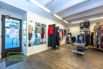 Pronájem obchodu 43,3m2, ul. Mrštíkova, přímo u metra Strašn - 4