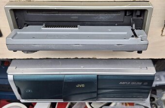 Autorádio JVC KD-LH7R + CD měnič 12CD MP3 - 4