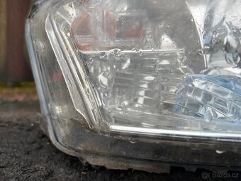 Přední světlo Fiat Stilo 2002 - 4