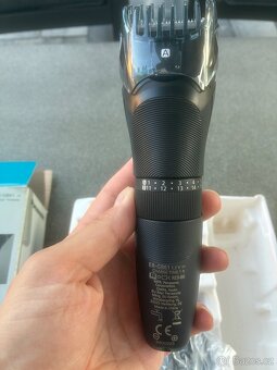 Zastřihávač vlasů a vousů Panasonic - 4