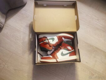 TENISKY NIKE JORDAN 1 - 4