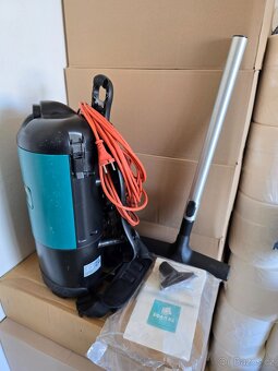 Zádový vysavač Truvox Valet - 4