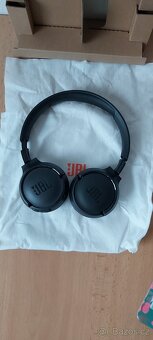 JBL sluchátka 520BT Tune - černá - 4