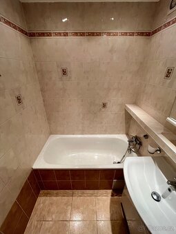 Pronájem bytu 2+1, 55 m² – Lužec nad Vltavou - 4