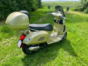 VESPA GTS 125 75TH ANNIVERSARY - 4