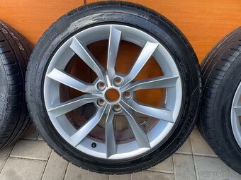 MODUS Orig.skoda Superb 3 5x112 8jxr18 ET 44 VW 235 45R18 - 4