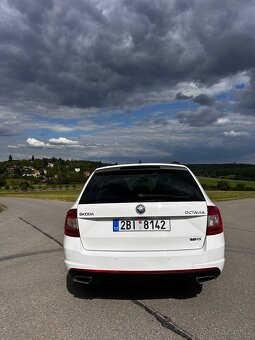 ŠKODA OCTAVIA 3 RS - 4