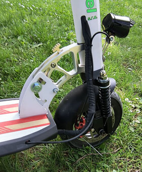 Prodám elektrickou koloběžku - 4