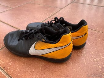 Sportovní boty Nike velikost UK 4 - 4